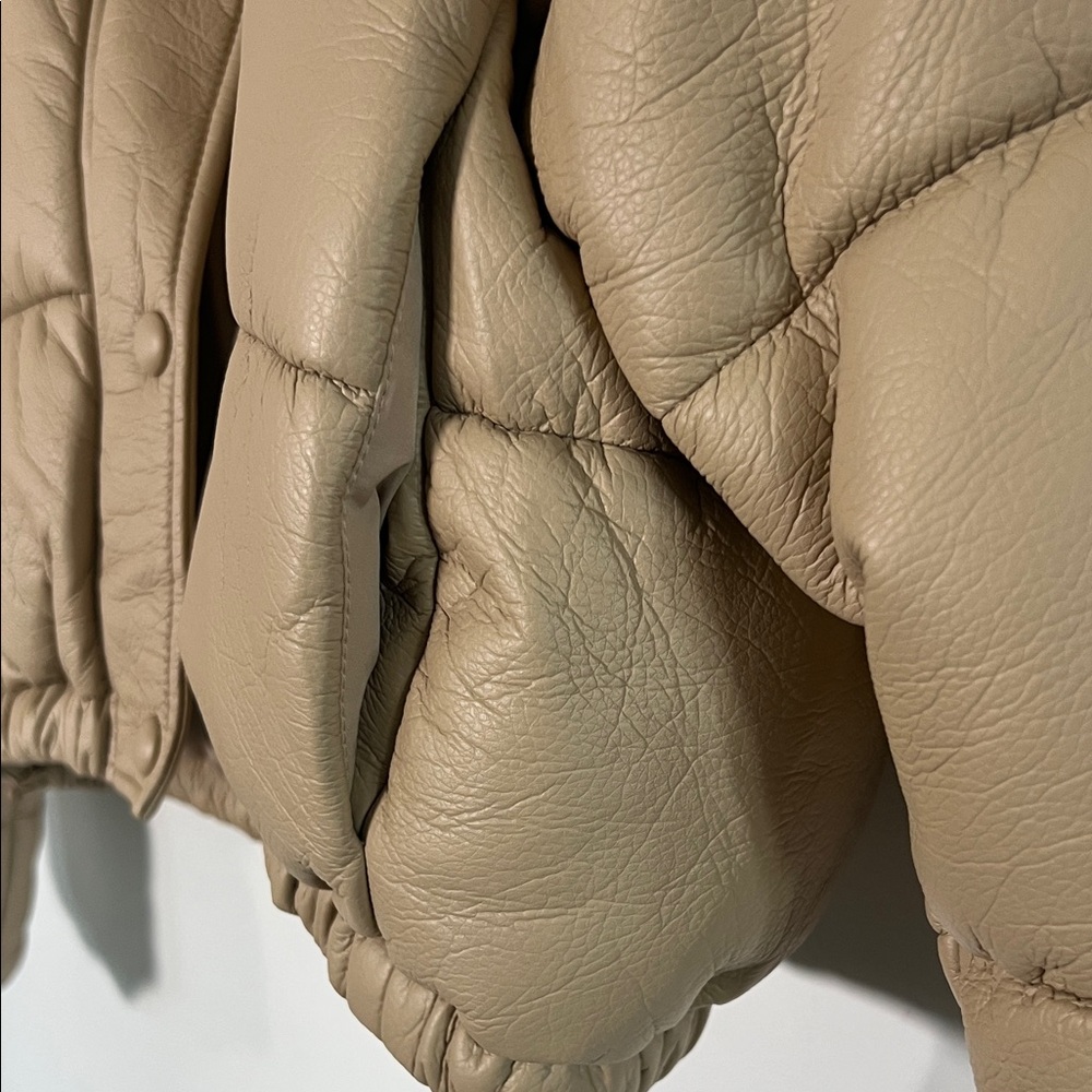 faux leather puffer - Picture 2 of 10